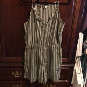 NWOT rayon romper